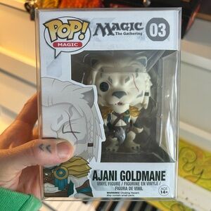 Funko Pop! Magic: The Gathering 03 Ajani Goldmane Figure - White and Gold